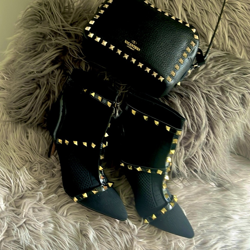 Only shoes (fake) just looked cute with my real valentino cross bag.